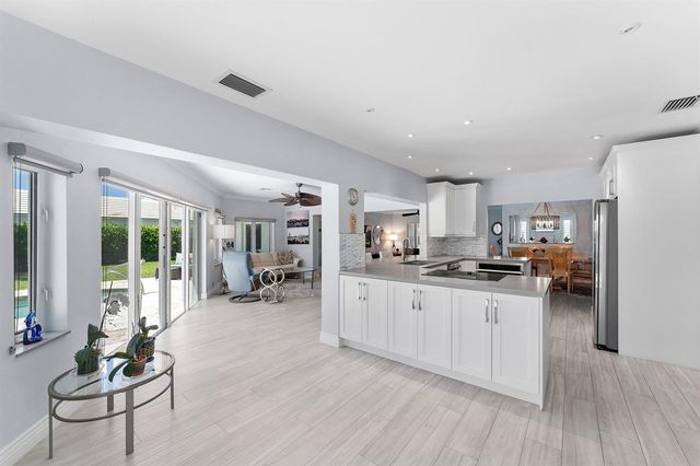 940 SW Mulberry Way, Boca Raton, FL 33486