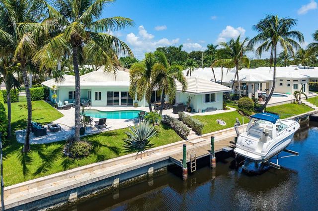 940 SW Mulberry Way, Boca Raton, FL 33486