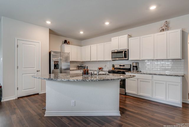 9811 Kalm Brome, San Antonio, TX 78254