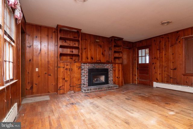 900 W LOCUST ST, Seaford, DE 19973