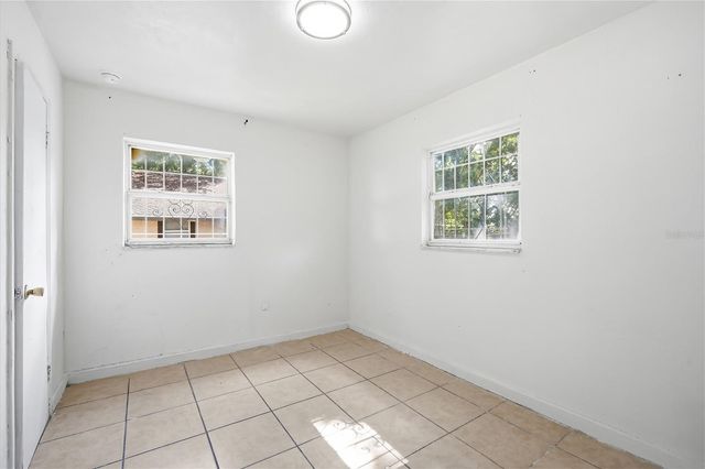 6209 N 43RD STREET, Tampa, FL 33610