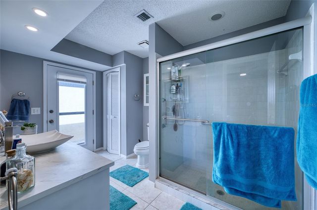 76 SANDSTONE CIRCLE, Venice, FL 34293