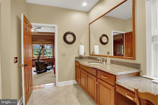 126 FOXFIRE LN, Lewisberry, PA 17339