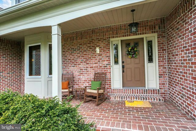 126 FOXFIRE LN, Lewisberry, PA 17339
