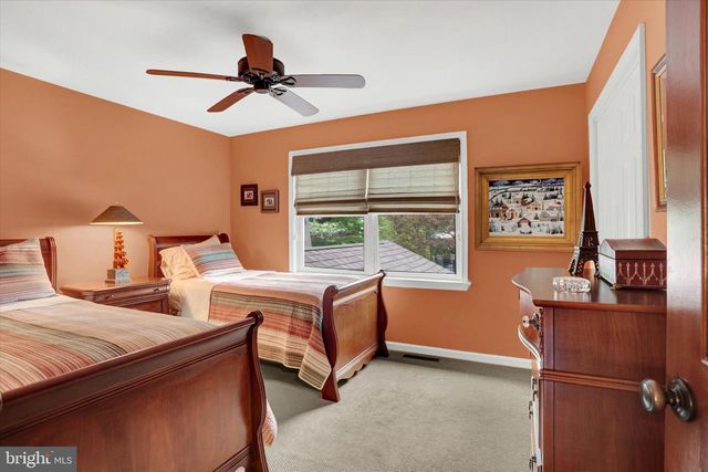 126 FOXFIRE LN, Lewisberry, PA 17339