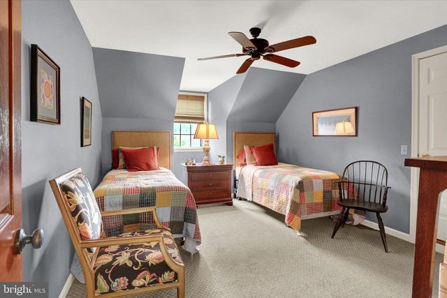 126 FOXFIRE LN, Lewisberry, PA 17339