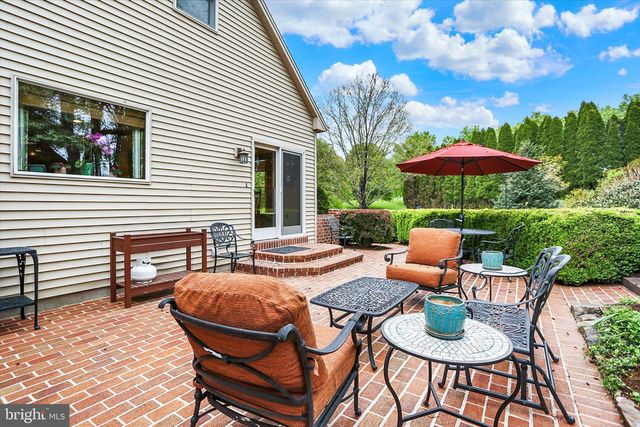 126 FOXFIRE LN, Lewisberry, PA 17339