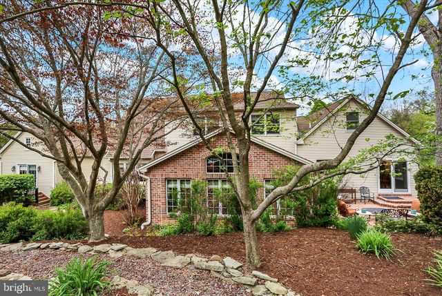 126 FOXFIRE LN, Lewisberry, PA 17339