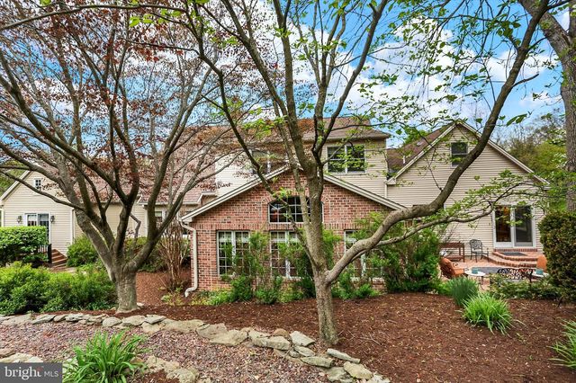 126 FOXFIRE LN, Lewisberry, PA 17339