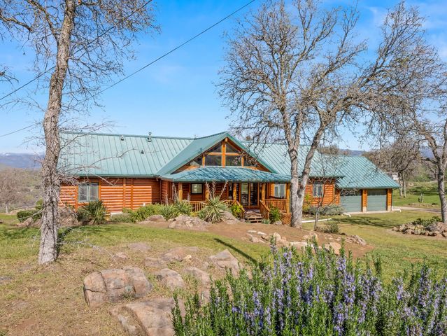 37678 Cardinal Lane, Yokuts Valley, CA 93675