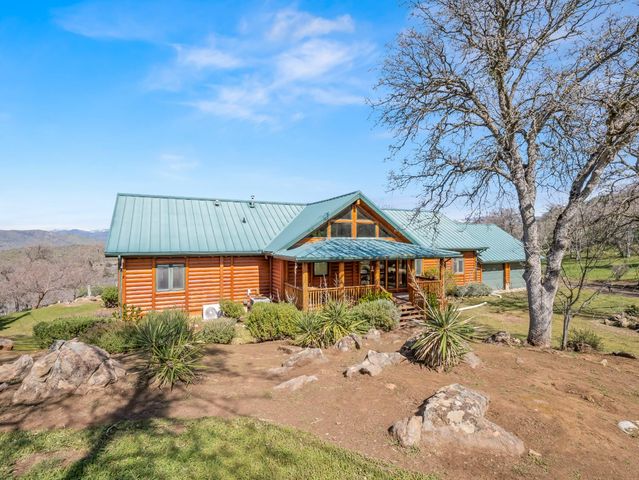 37678 Cardinal Lane, Yokuts Valley, CA 93675
