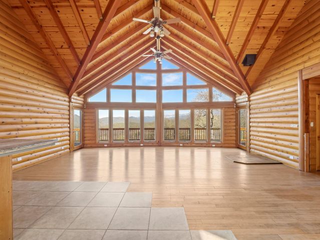 37678 Cardinal Lane, Yokuts Valley, CA 93675