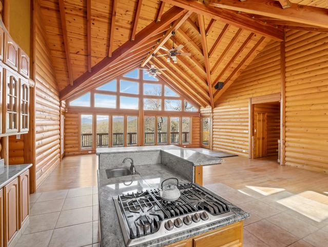 37678 Cardinal Lane, Yokuts Valley, CA 93675