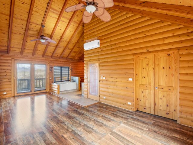 37678 Cardinal Lane, Yokuts Valley, CA 93675