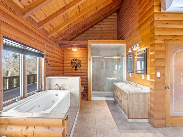 37678 Cardinal Lane, Yokuts Valley, CA 93675