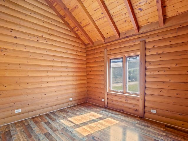 37678 Cardinal Lane, Yokuts Valley, CA 93675