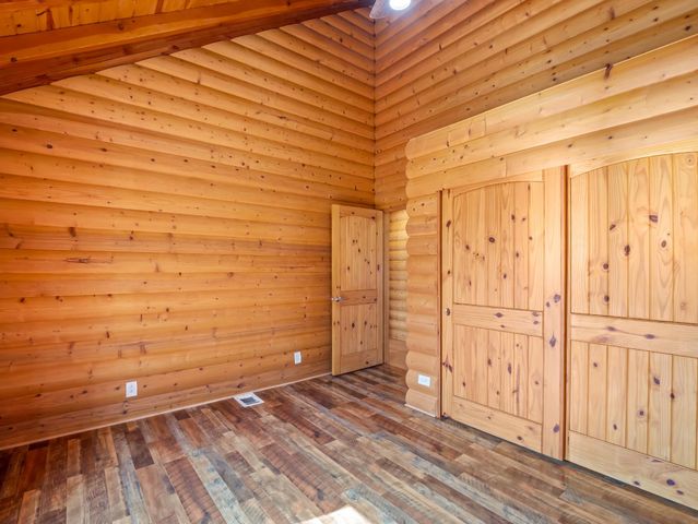 37678 Cardinal Lane, Yokuts Valley, CA 93675