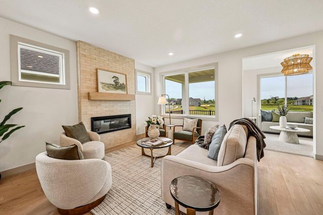 20214 Keystone Avenue, Lakeville, MN 55044