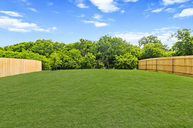 10641 Stag Lane, Fort Worth, TX 76036