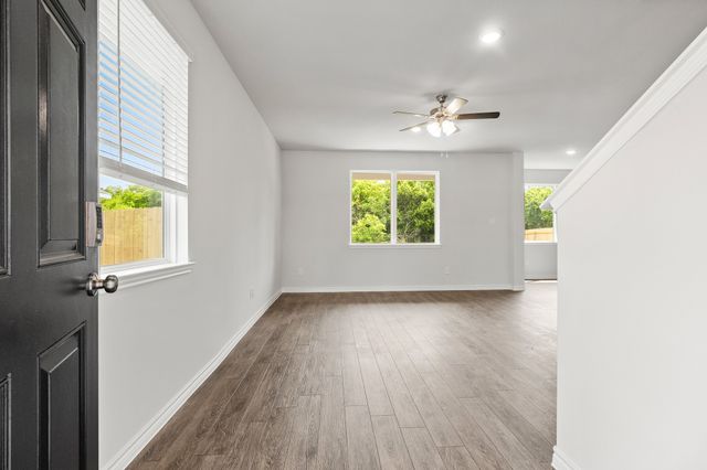 10641 Stag Lane, Fort Worth, TX 76036