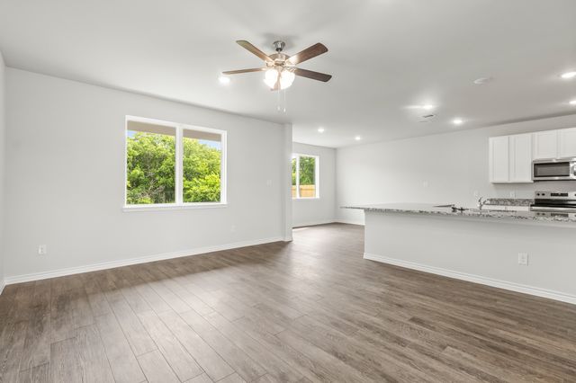 10641 Stag Lane, Fort Worth, TX 76036