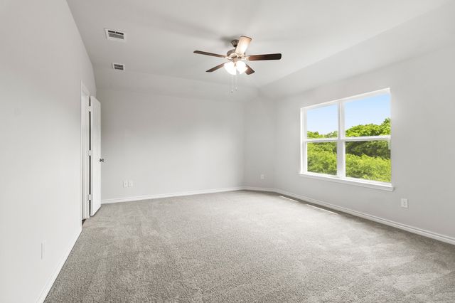 10641 Stag Lane, Fort Worth, TX 76036