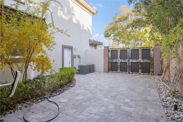 9624 Grand Isle Lane, Las Vegas, NV 89144