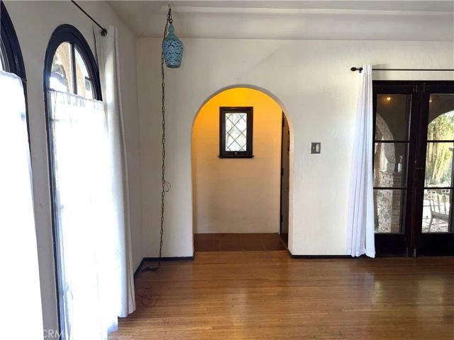517 Roswell Avenue, Long Beach, CA 90814