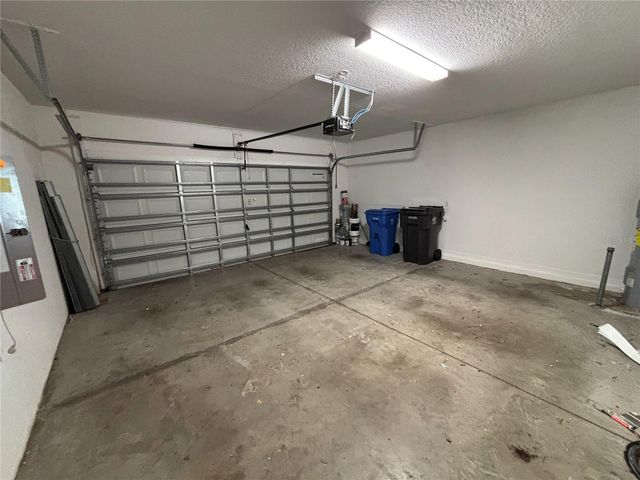 16844 PEACEFUL VALLEY DR, Wimauma, FL 33598