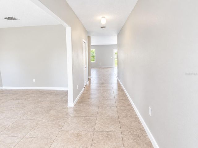 16844 PEACEFUL VALLEY DR, Wimauma, FL 33598