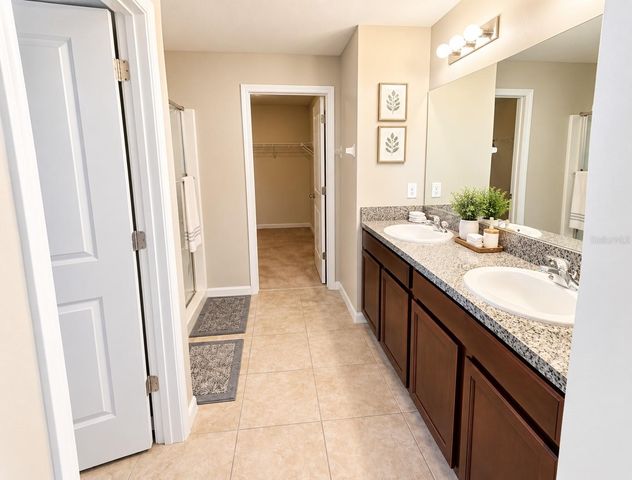 16844 PEACEFUL VALLEY DR, Wimauma, FL 33598