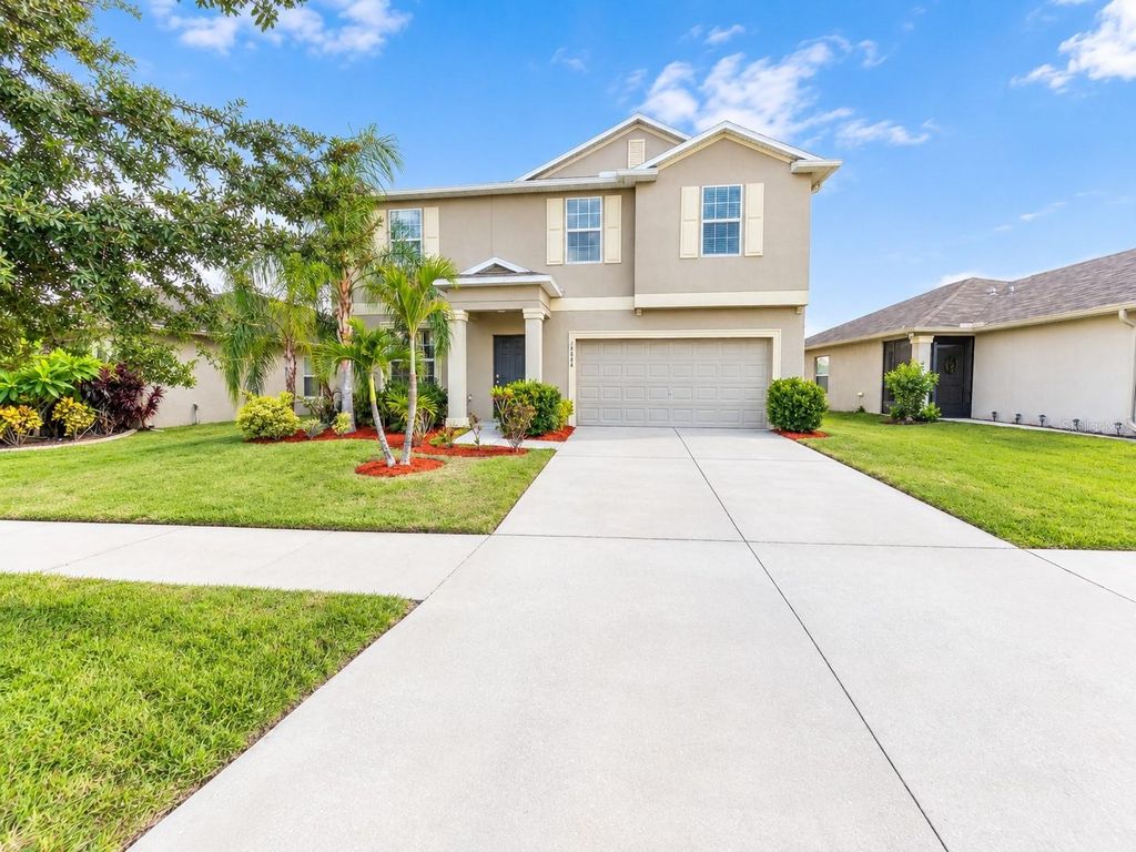 16844 PEACEFUL VALLEY DR, Wimauma, FL 33598
