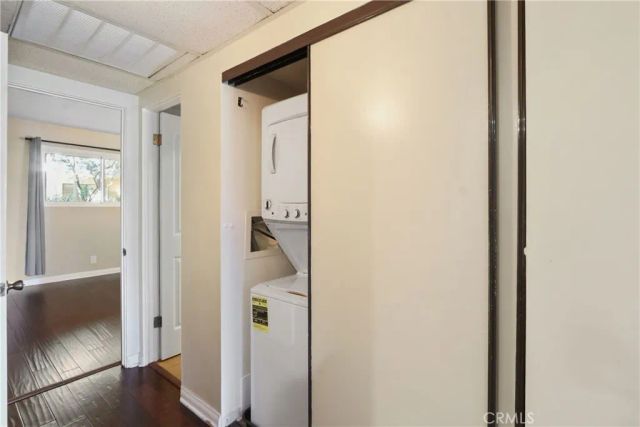 4835 E Anaheim 102, Long Beach, CA 90804