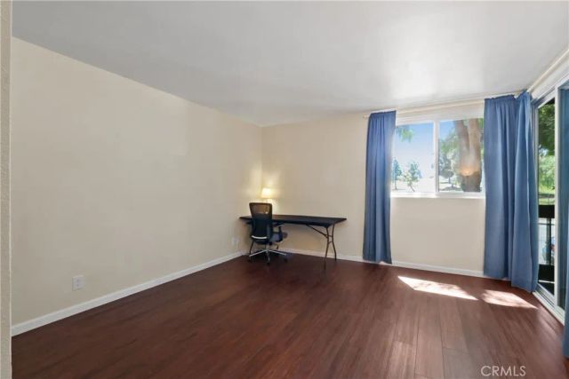 4835 E Anaheim 102, Long Beach, CA 90804