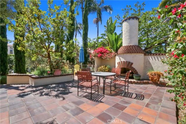 4835 E Anaheim 102, Long Beach, CA 90804