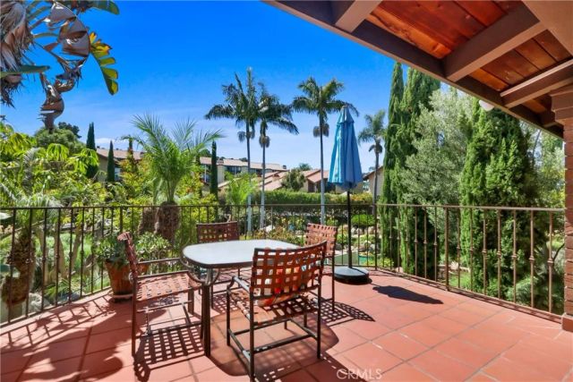 4835 E Anaheim 102, Long Beach, CA 90804