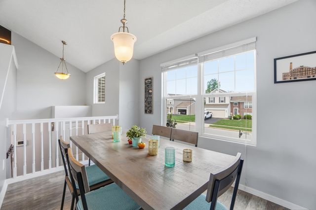 2439 Angelfire Drive, Grove City, OH 43123