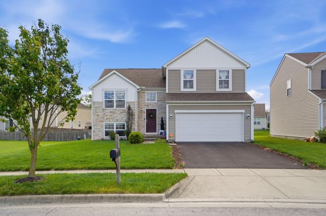2439 Angelfire Drive, Grove City, OH 43123