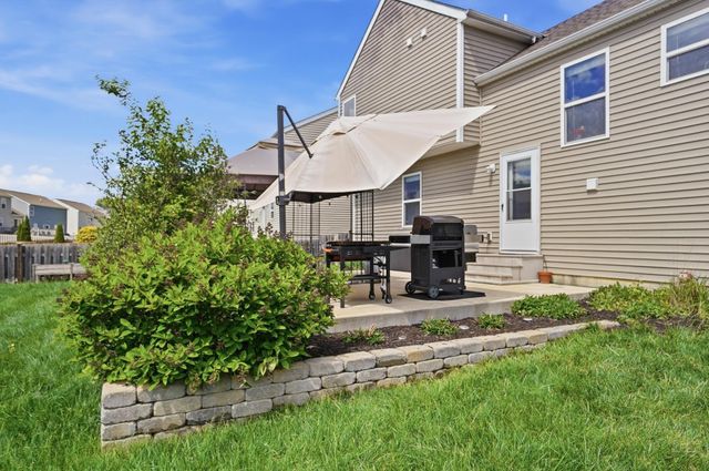 2439 Angelfire Drive, Grove City, OH 43123