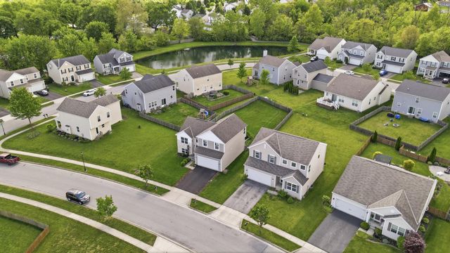 2439 Angelfire Drive, Grove City, OH 43123