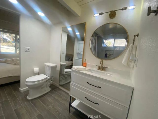 33012 Donner, Running Springs, CA 92308