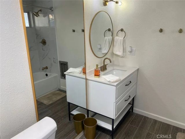 33012 Donner, Running Springs, CA 92308