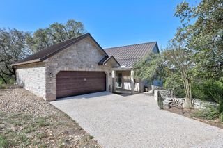 515 Coventry RD, Spicewood, TX 78669
