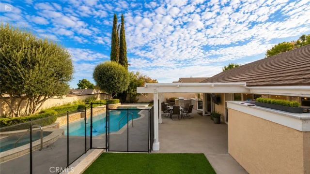 1644 N Mountain View, Fullerton, CA 92831