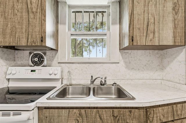 943 RUBY STREET, Lakeland, FL 33815