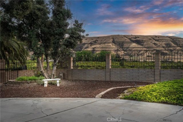 11977 San Timoteo Canyon, Redlands, CA 92373