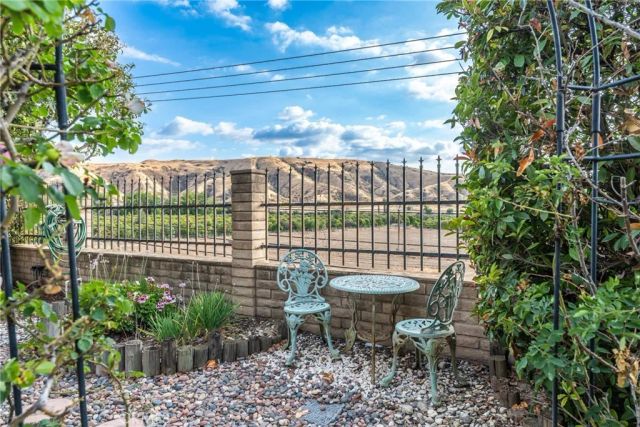 11977 San Timoteo Canyon, Redlands, CA 92373