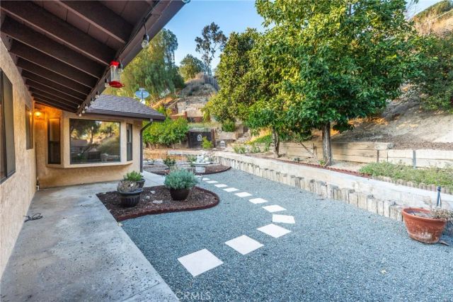 11977 San Timoteo Canyon, Redlands, CA 92373