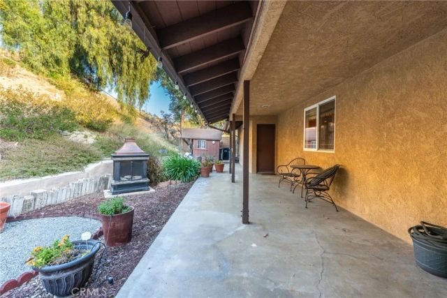 11977 San Timoteo Canyon, Redlands, CA 92373