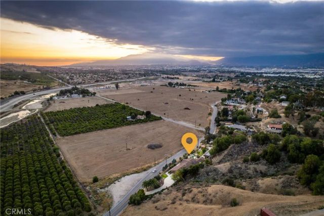 11977 San Timoteo Canyon, Redlands, CA 92373